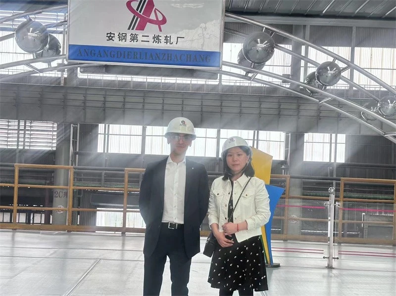 Company Customer visits1 Company Customer visits1